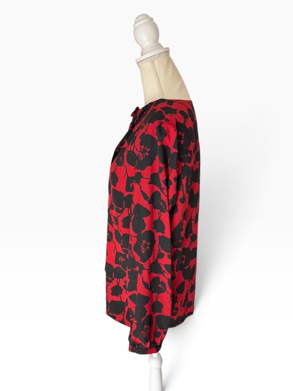 Pendleton Women's Floral Tie Neck Blouse Size 10 Red Black Long Sleeve Top - Picture 5 of 13